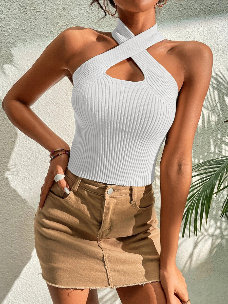 Anny - Dzianinowy halter top z krzyżem w kształcie serca