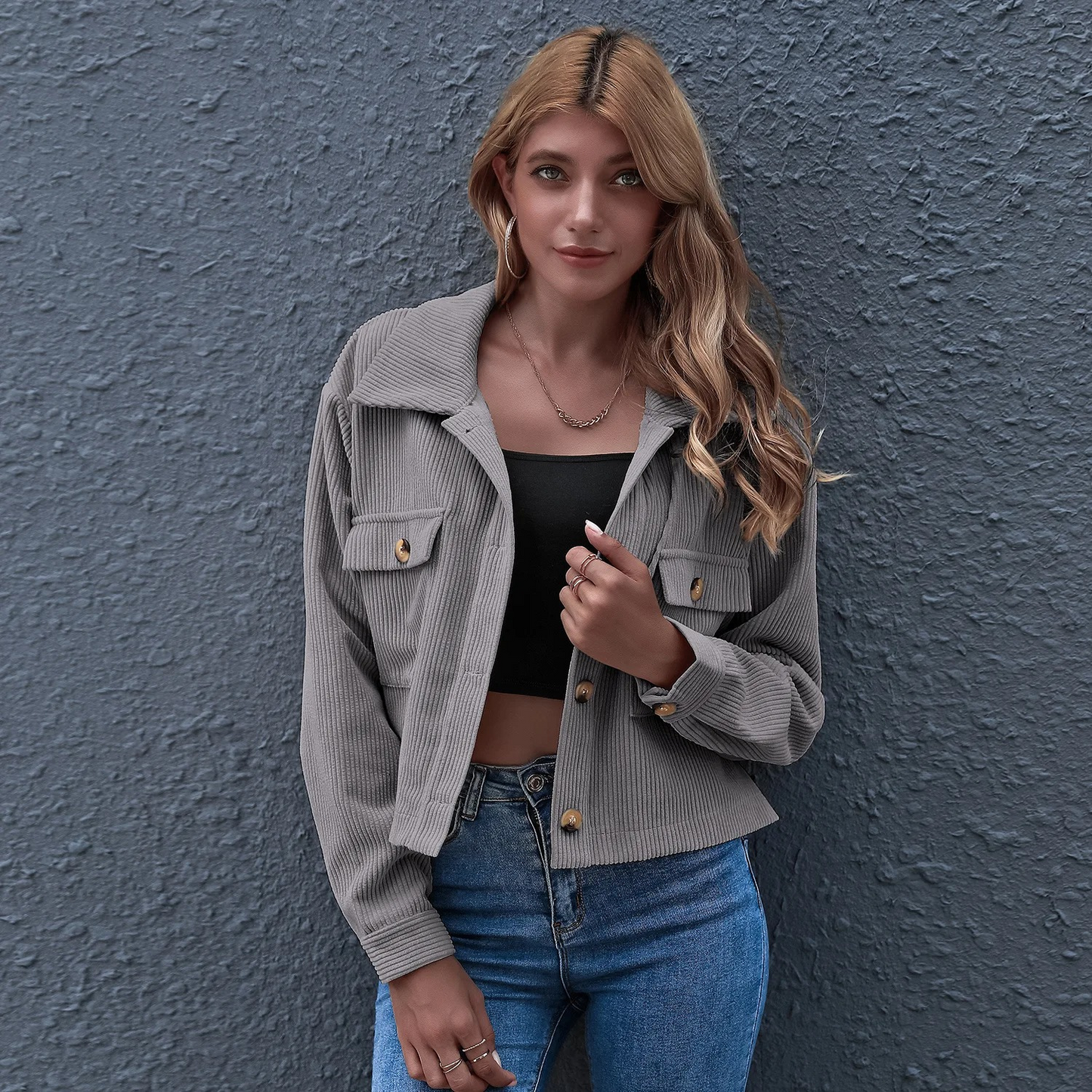 Mathilde - Modna kurtka sztruksowa