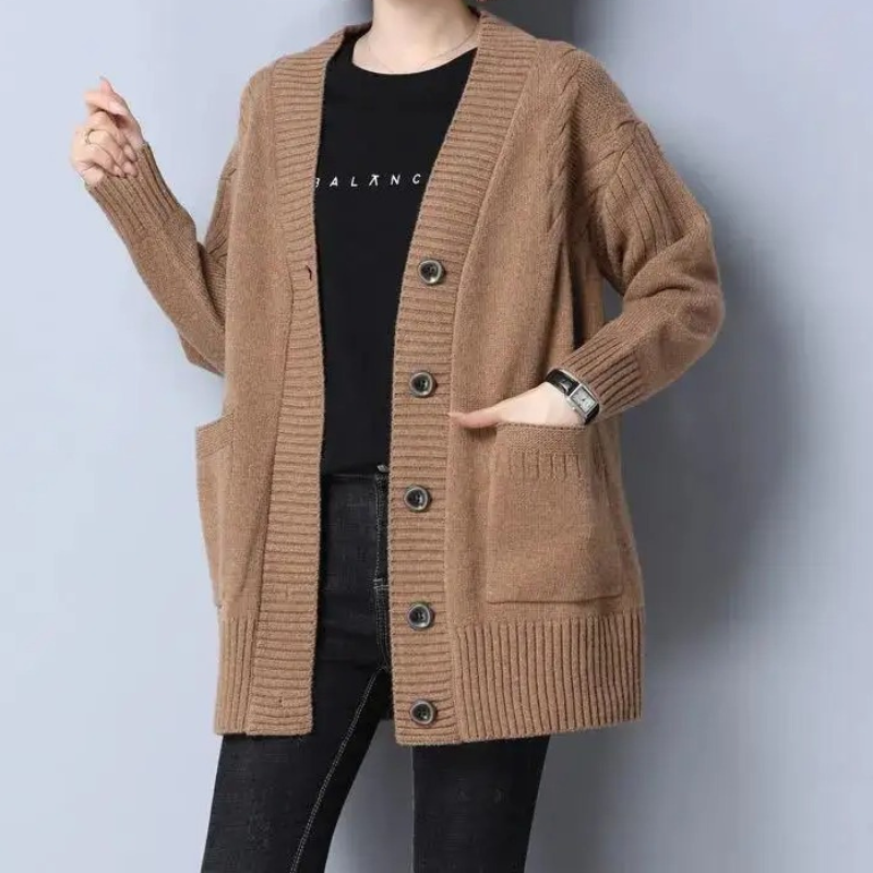 Annique Cardigan | Wełniany kardigan damski z dekoltem w szpic