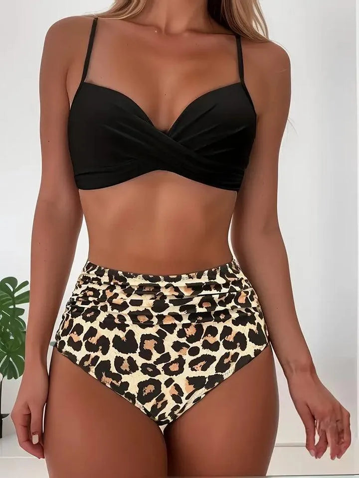 Bikini damskie - Tropical Collection - żywy nadruk, dekolt w szpic, regulowane ramiączka - idealne na słoneczne dni
