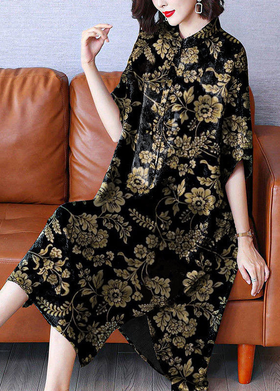 Armine - Sukienka maxi w stylu vintage ze stójką, nadrukiem i odkrytymi bokami