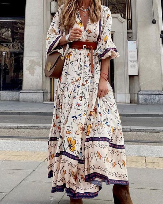 Elizeane - Elegancka sukienka maxi w stylu boho z kwiatowym nadrukiem i dekoltem w szpic