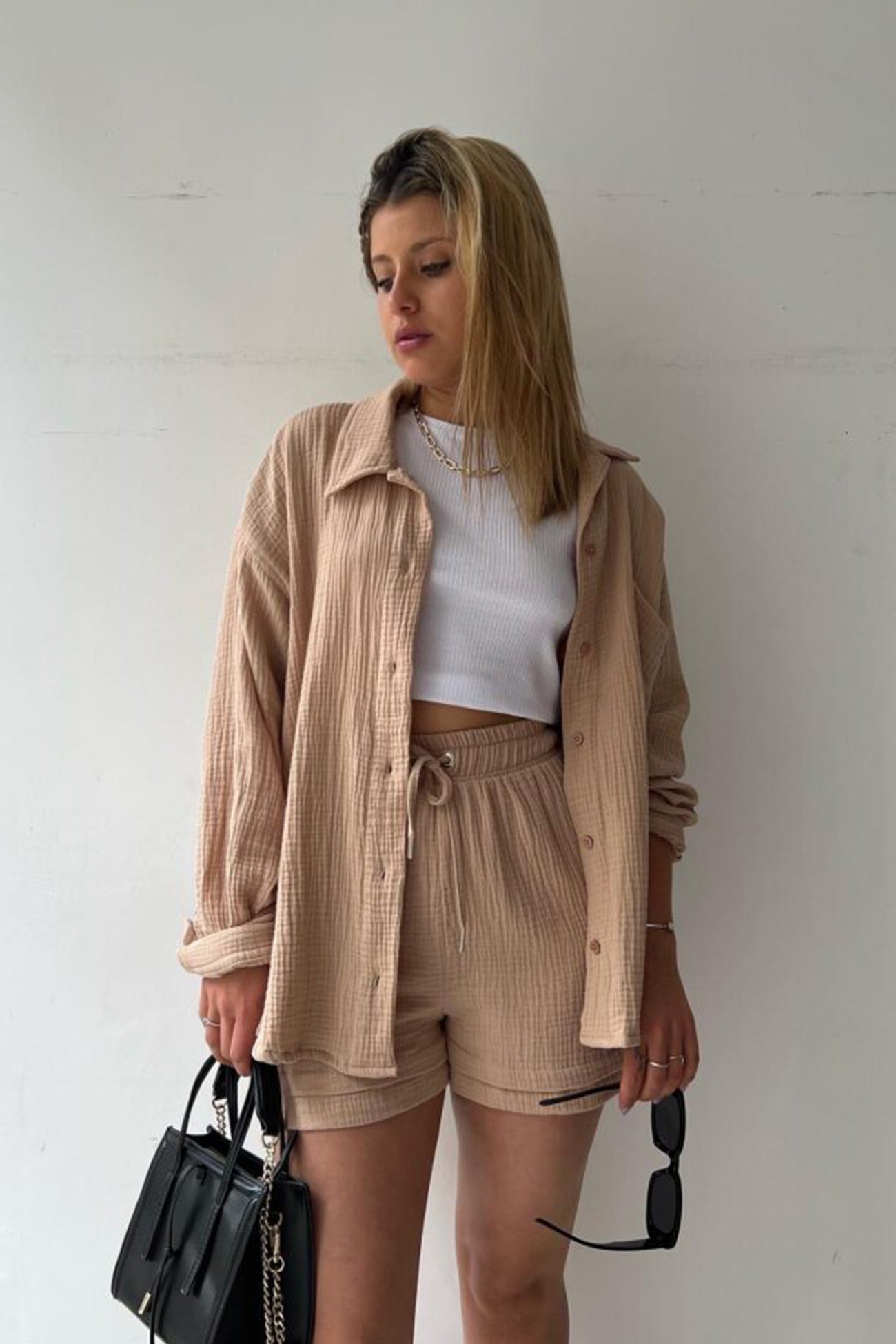 Keren - Slim fit damska koszulka z długim rękawem i pasujące szorty