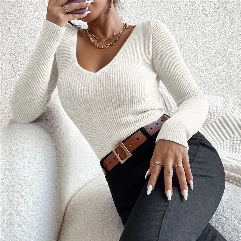 Ulrikaa Sweter | Damski dzianinowy sweter z dekoltem w szpic