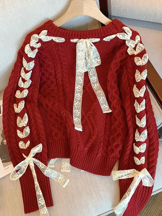 Valentine - Ciepły sweter z dzianiny z koronkową nicią i kokardą dla kobiet