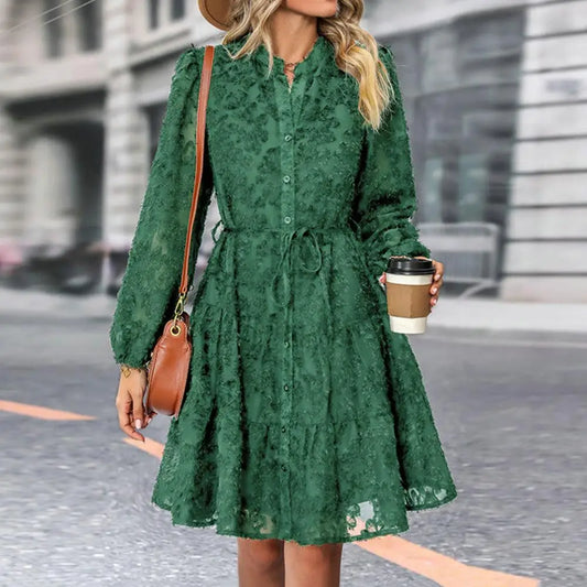Camilla - Elegancka koronkowa sukienka midi o linii A