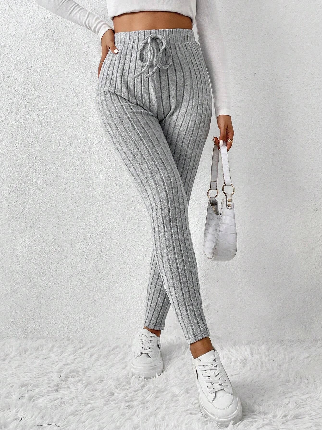 Komfortowe spodnie w prążki | Casualowy komfort | Miękki materiał