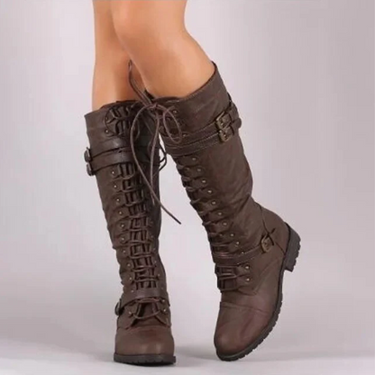 Bailee - buty retro z płaską klamrą i sznurowadłami