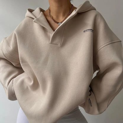 Bluza Shanna | Elegance z dekoltem w szpic