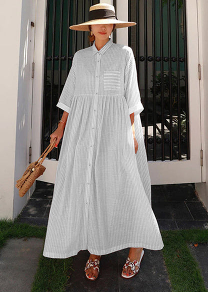 Ylonna - Sukienka maxi w kratkę z klapami i guzikami