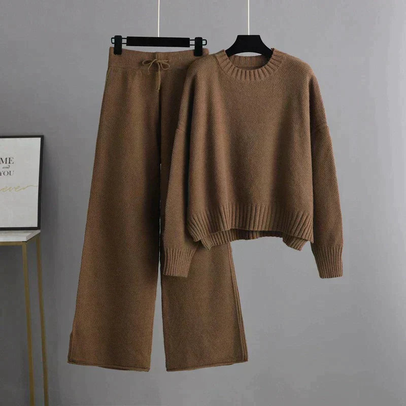 Emma - Stylowy sweter zimowy z dzianiny i spodnie z szerokimi nogawkami dla kobiet