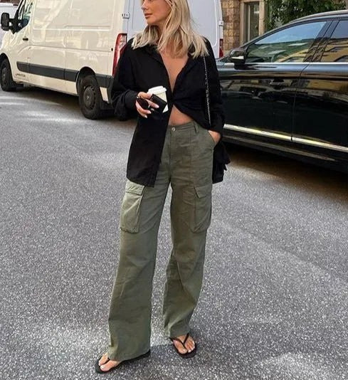 Claire - Spodnie cargo z prostymi nogawkami