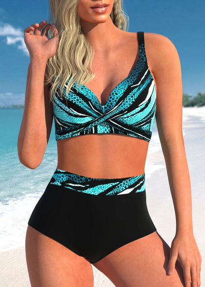 Bikiniwkropkiipaski